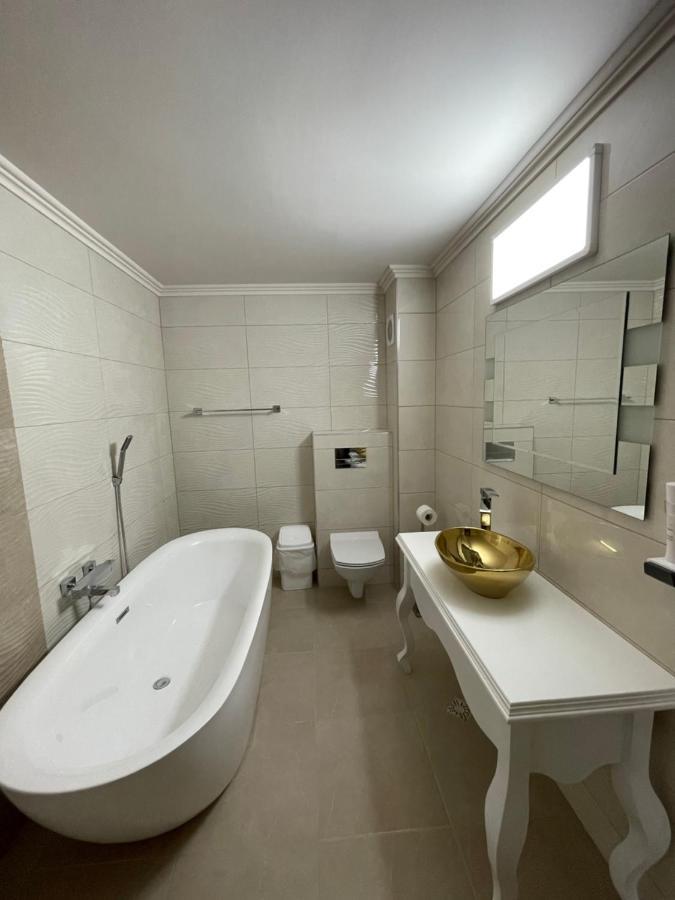 Conacul Pestera Ursilor Chiscau Экстерьер фото